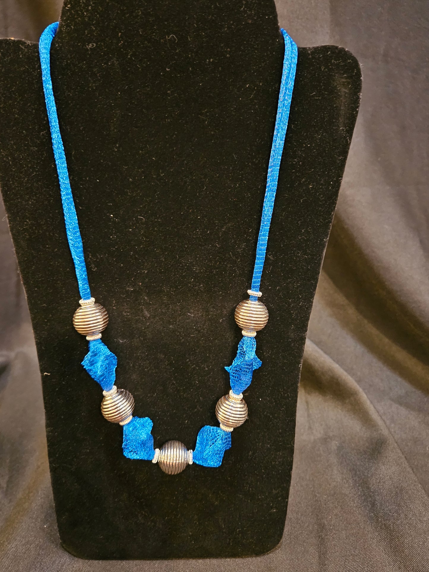 The Elegant Ruffle Necklace