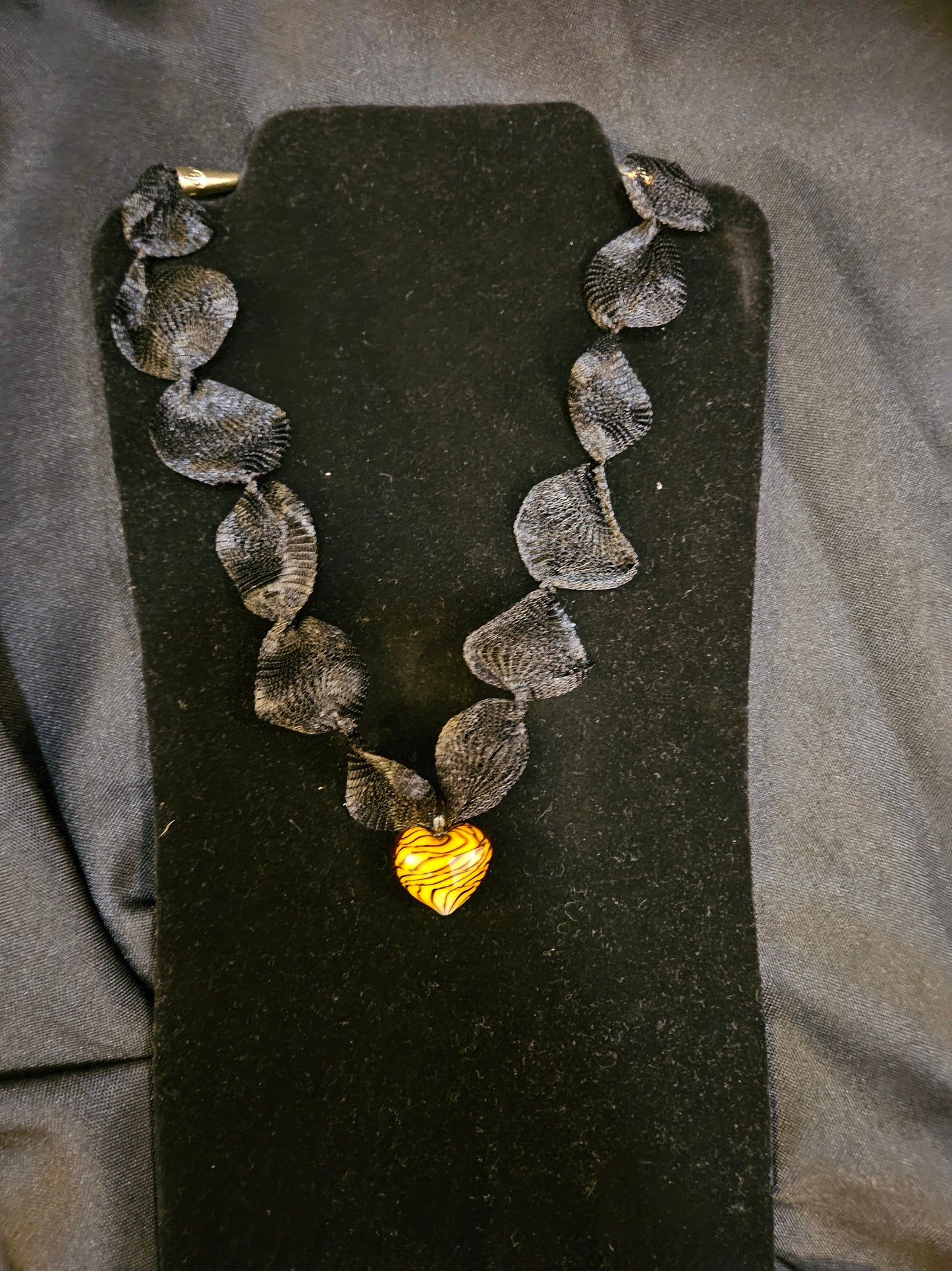 The Elegant Ruffles Necklace
