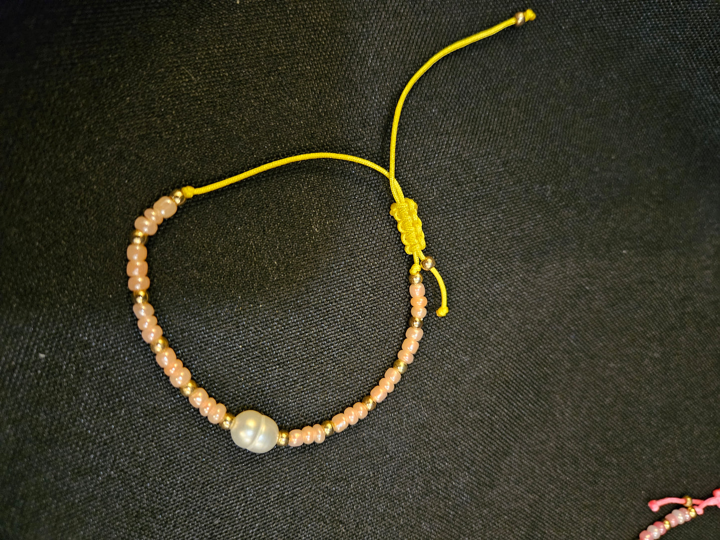 Freshwater Pearl adjustable Bracelet
