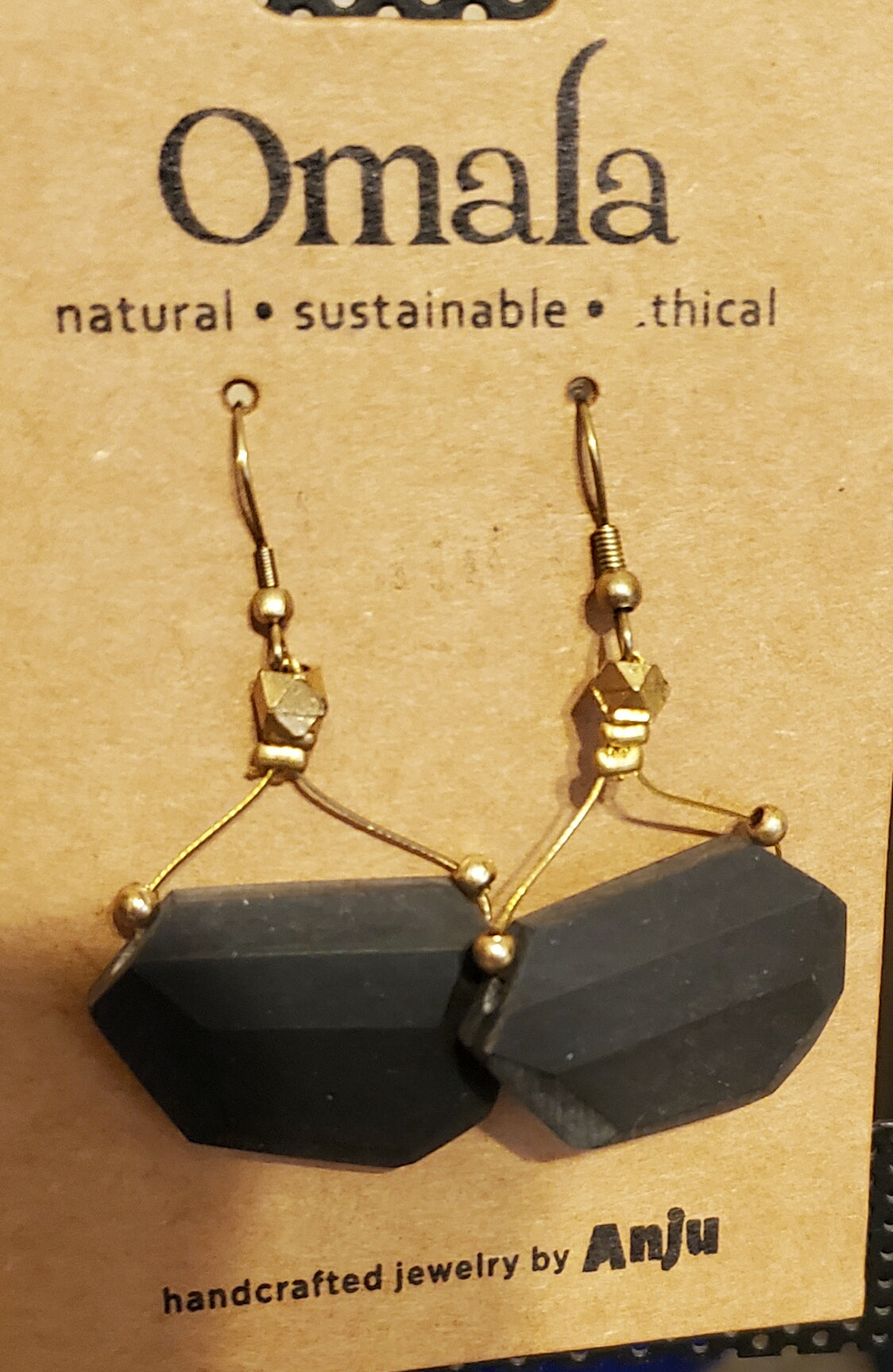 Omala - horn earrings