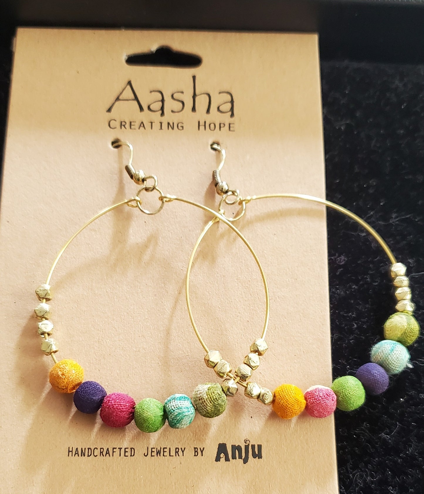 Aasha Hoop Earrings